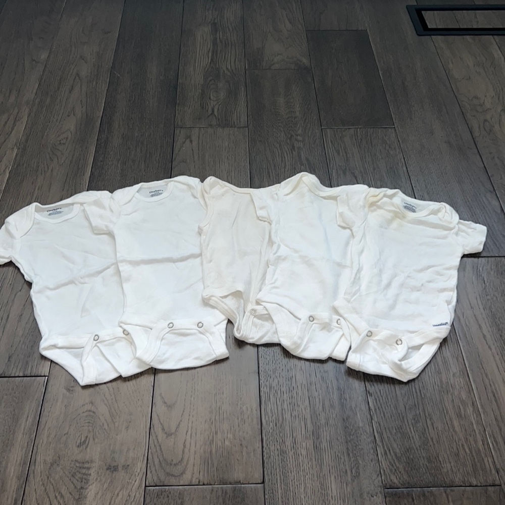 Gerber infant short sleeve onesies